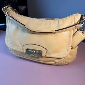 Coach Yellow Leather Shoulder Bag Gold Hardware Flap Purse A1380 F22308